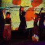 des tours de hula hoop